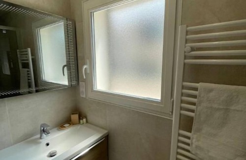 Carry-le-Rouet Apartment | Superbe T2 Neuf à Carry le Rouet Avec Toit Terrasse Privatif