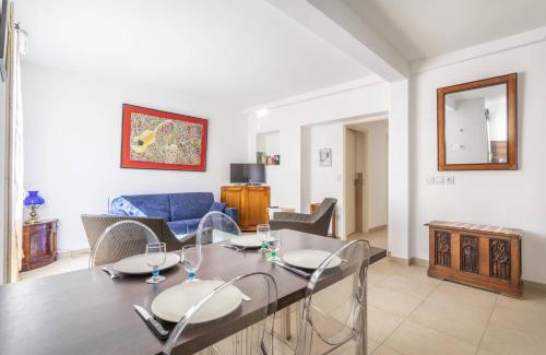 Porquerolles Apartment | Superbe T2 refait à neuf proche du centre du village et de la Mer