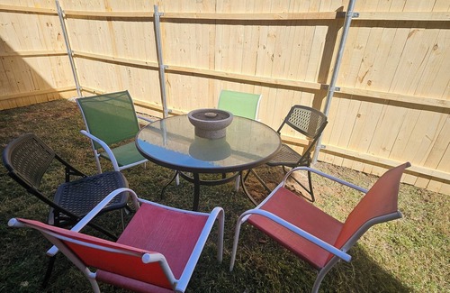 Mesquite House | SUPERHOST Grace Unit B, Luxury 2bedrm/wCrib&GameTable Mesquite Convention Center