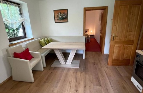 Unterach am Attersee Apartment | Superior garden apartment - Seehaus Unterach