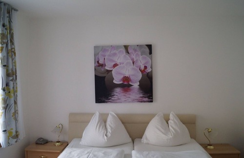 Unterach am Attersee Apartment | Superior garden apartment - Seehaus Unterach