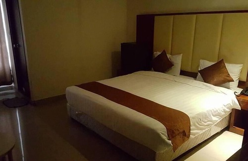 Nandyal Hotel | SURAJ HOTEL