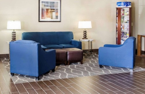 Lickdale Hotel | SureStay Plus by Best Western Jonestown Lebanon Valley