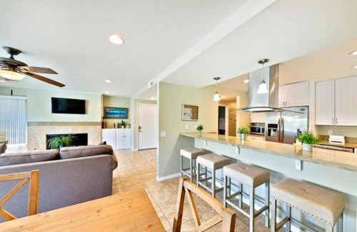West Newport House | Surf N Sand 1