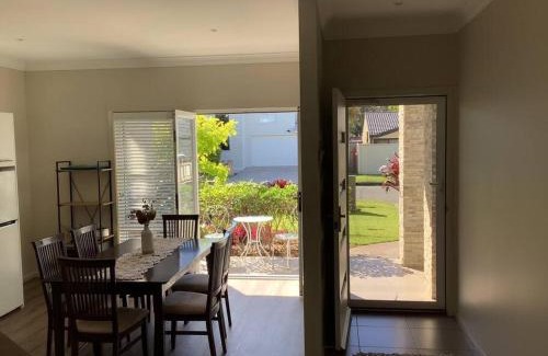 Barrack Point Apartment | Surfmist Barrack Point