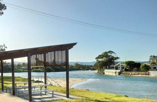 Barrack Point Apartment | Surfmist Barrack Point