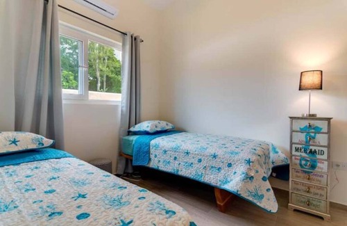 Las Escobas del Venado House | Surfs Up! PLAYA VENAO! Walk To The Beach 3+2 CasaPalma #4 [#3 also Avail]