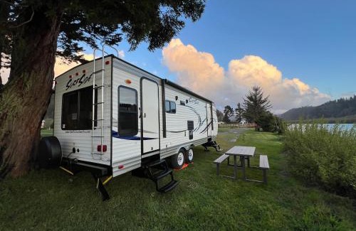 Klamath Other | Surfside Glamping camper