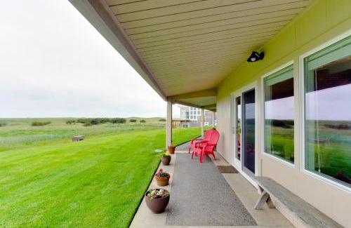Gearhart Apartment | Surfside | Suite on the Sea