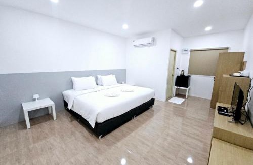 Laem Klat Resort | Suvarn Gleaw Thong Resort