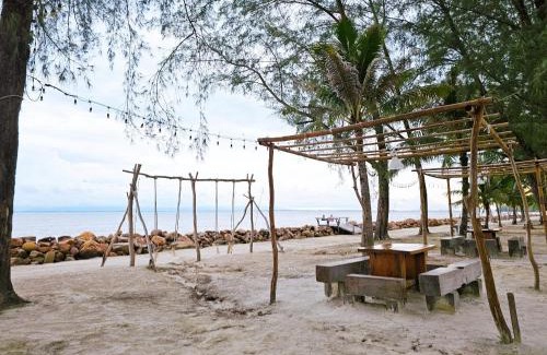 Laem Klat Resort | Suvarn Gleaw Thong Resort