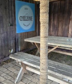 Pavilosta Ski Chalet | Svītrainās mājas