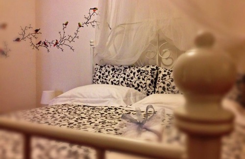Troia Bed & Breakfast | Svegliarsi nei Borghi - La Patronale