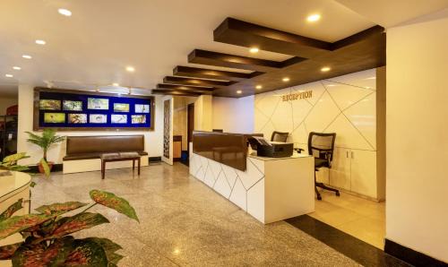 Sualkuchi Hotel | SWAGATAM INN, 5 minutes walk from Guwahati Railway Station