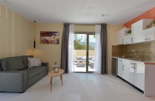 Loutra Oraias Elenis House | Swan Paradise Residences