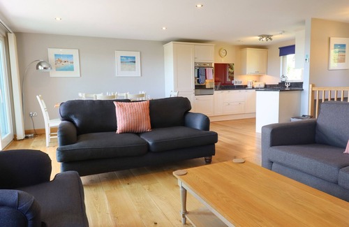 Eleighwater Cottage | SWANDOWN, 16 NETHERHAYE, with pool in Cricket St. Thomas