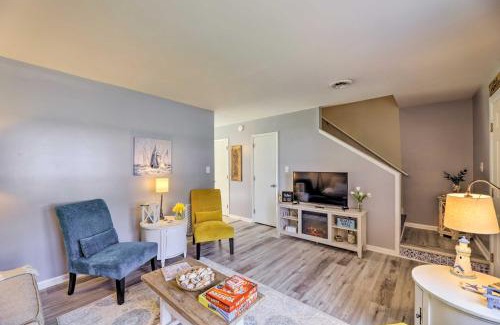 Swansboro House | Swansboro Coastal Home Less Than 3 Mi to State Park!