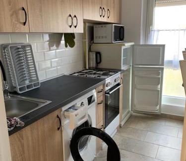 Kaposvar Apartment | Sweet-home erkélyes apartman Kaposvár