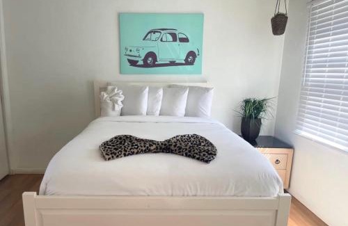 Bankers Hill House | Sweet n Cozy Cottage near Little Italy & Gaslamp