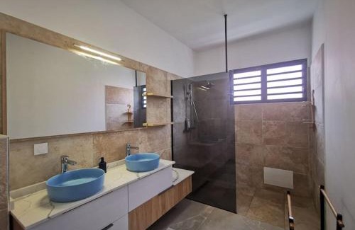 Deshaies Villa | Swiiti 3 étoiles - 2 chambres - Deshaies centre