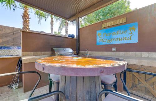 Goodyear House | Swim-Up Bar and Putting Green Goodyear Getaway!