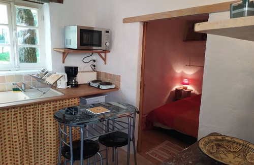 Rians House | Swimming pool gite on a farm in Provence- La Louvière