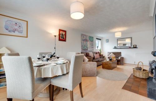 Saxmundham House | Swinton