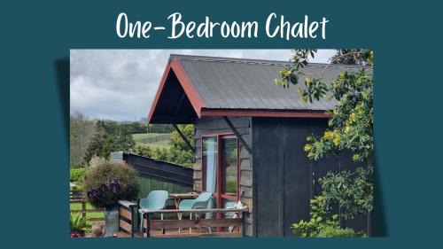Whakamarama Bed & Breakfast | Swiss-Kiwi Cottage and Retreat, B&B
