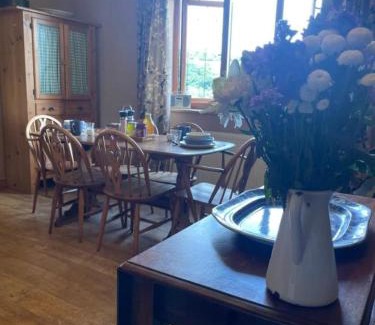 Mawr House | Swn Y Nant
