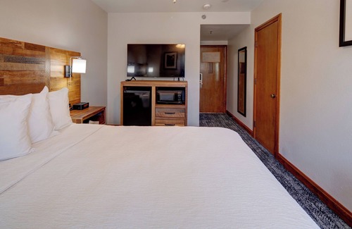 Custer Cabin | Sylvan Lake Lodge at Custer State Park Resort