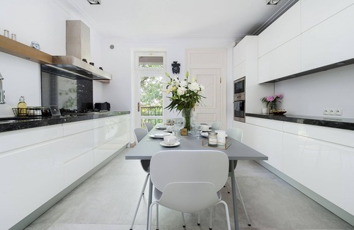 Stare Miasto Apartment | Syncret Apartment - LoftAffair