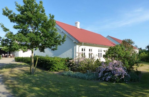 Almind Bed & Breakfast | Sysselbjerg Bed & Breakfast