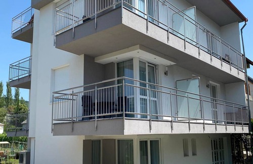 Balatonfured Apartment | Szőlőlugas Vendégház