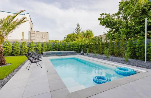 Siofok-Szabadifurdo Apartment | Szabadi Pihenőház by BLTN