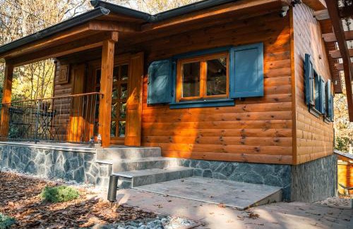 Kismaros Villa | TÖLGYUDVAR Vendégház