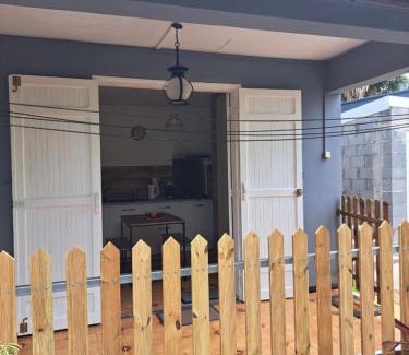 Sainte-Clotilde House | T1 tout confort
