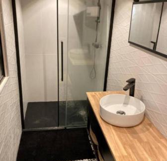 Foulayronnes Apartment | T2 à 5' d'agen, clim, wifi, parking privé