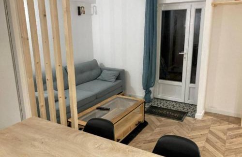 Foulayronnes Apartment | T2 à 5' d'agen, clim, wifi, parking privé