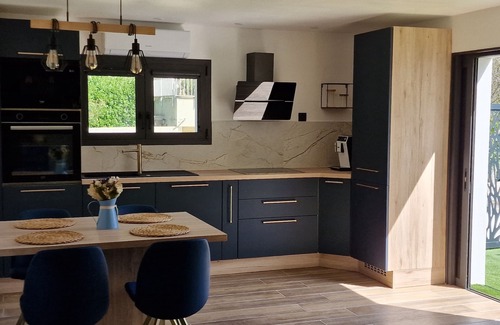 Carnoux-en-Provence Apartment | T2/3 of 60 m2 ground floor villa near Calanques of CASSIS AUBAGNE LA CIOTAT and SPA