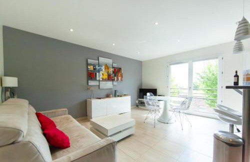 Andernos-les-Bains Apartment | T2 haut de gamme avec vue Bassin