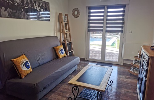 Courthezon House | T2 independent with swimming pool