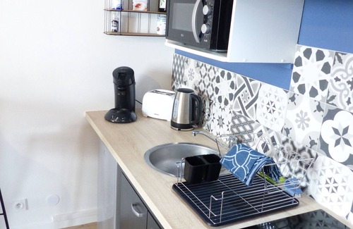 Faubourg-Raines Apartment | T2 L'épicurienne: at the foot of the Cité de la Gastronomie and downtown Dijon