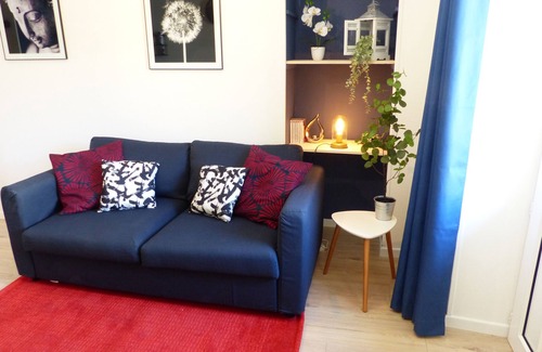 Faubourg-Raines Apartment | T2 L'épicurienne: at the foot of the Cité de la Gastronomie and downtown Dijon
