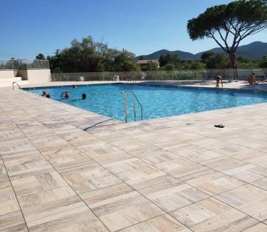 Puget-sur-Argens Apartment | T2 neuf piscine Le Lac