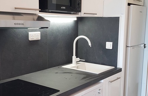 Les Restanques Apartment | T2 RENOVATED 36M² 4PERS CLIM PARKS GRIMAUD PIERRE & HOLIDAYS SWIMMING POOL BEACH