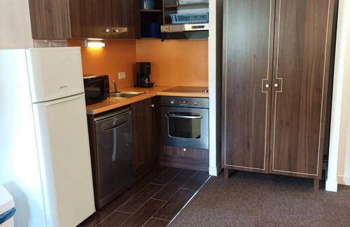 Jausiers Apartment | T4 duplex, piscine chauffée, WiFi, animaux acceptés - FR-1-165B-28