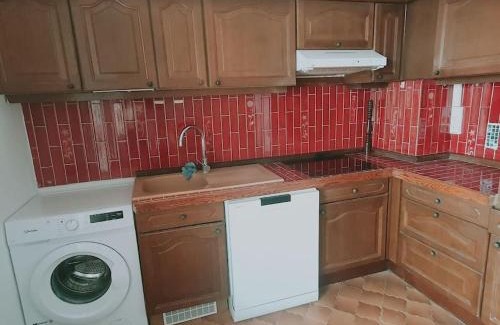 Leon Blum - Bon Coin Apartment | T4 meublé proche commodités