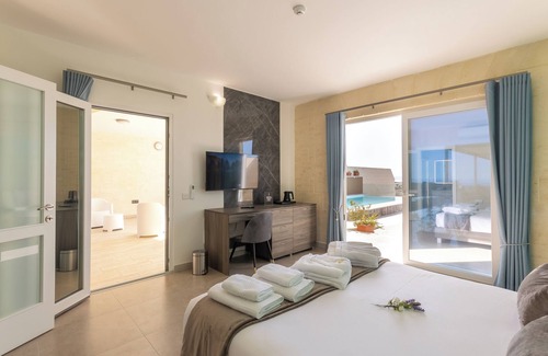Xewkija Hotel | Ta'Battista B&B & Pool - Wied il-Mielaħ, IX-XEWKIJA, GĦAWDEX, Malta