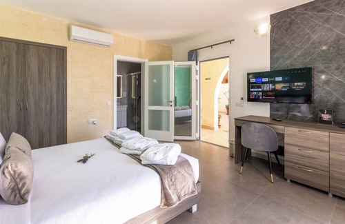 Xewkija Hotel | Ta'Battista B&B & Pool - Wied il-Mielaħ, IX-XEWKIJA, GĦAWDEX, Malta