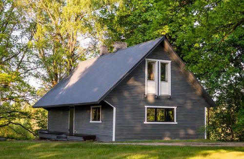 Polva County Ski Chalet | TaaliHomes Vanaküla Puhkemaja - Saun ja kümblustünn hinnas